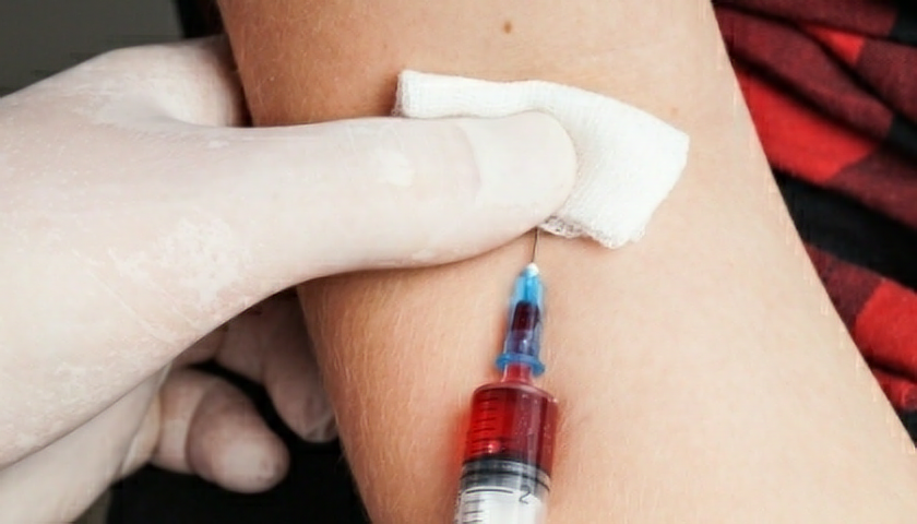 Testování protilátek z krve je jednou ze dvou důležitých diagnostických metod (foto: Esben Hansen, Dreamstime.com)