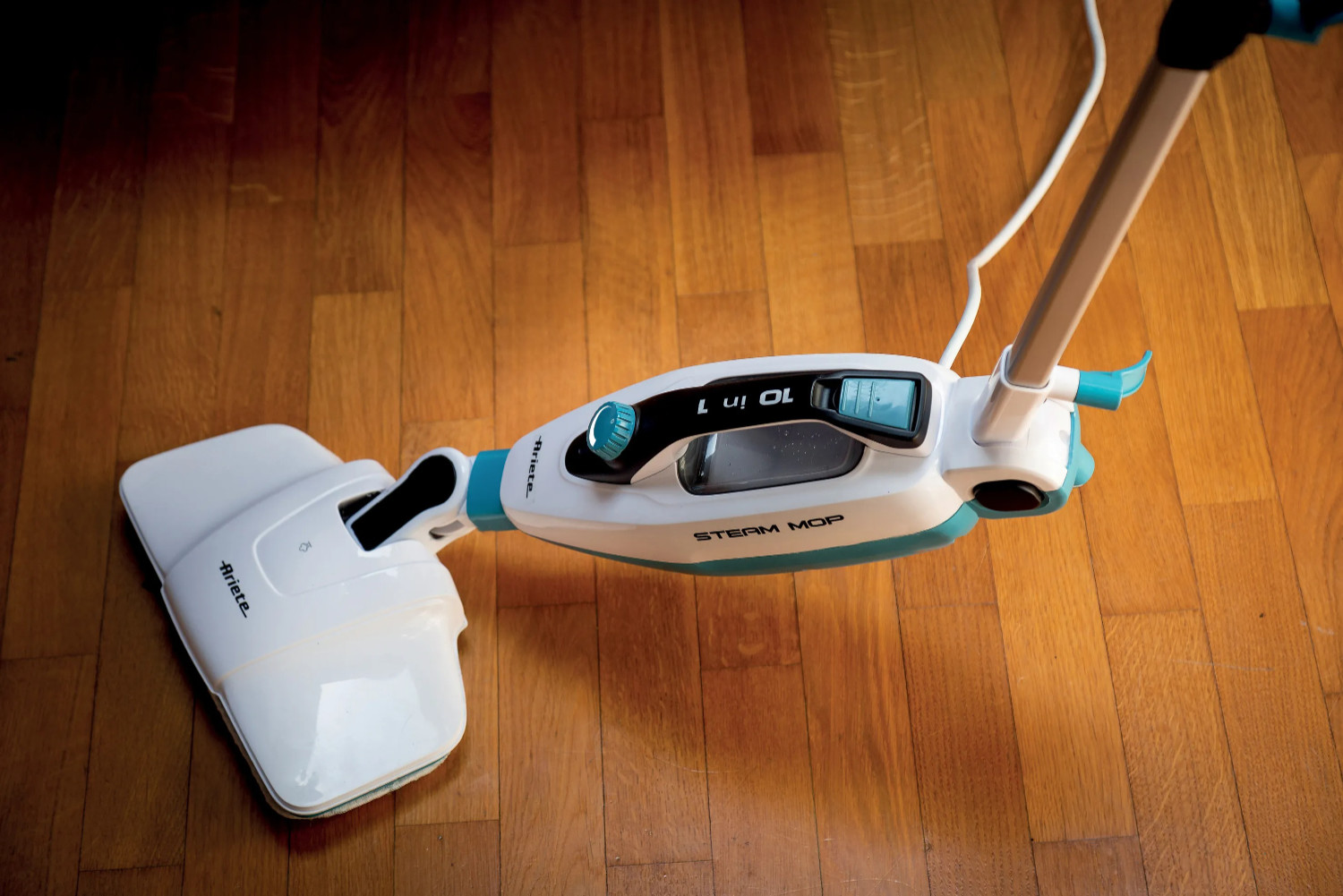 Aspirateur à main Ariete 4175 Nettoyeur vapeur balai 0,35 L 1500 W Bleu