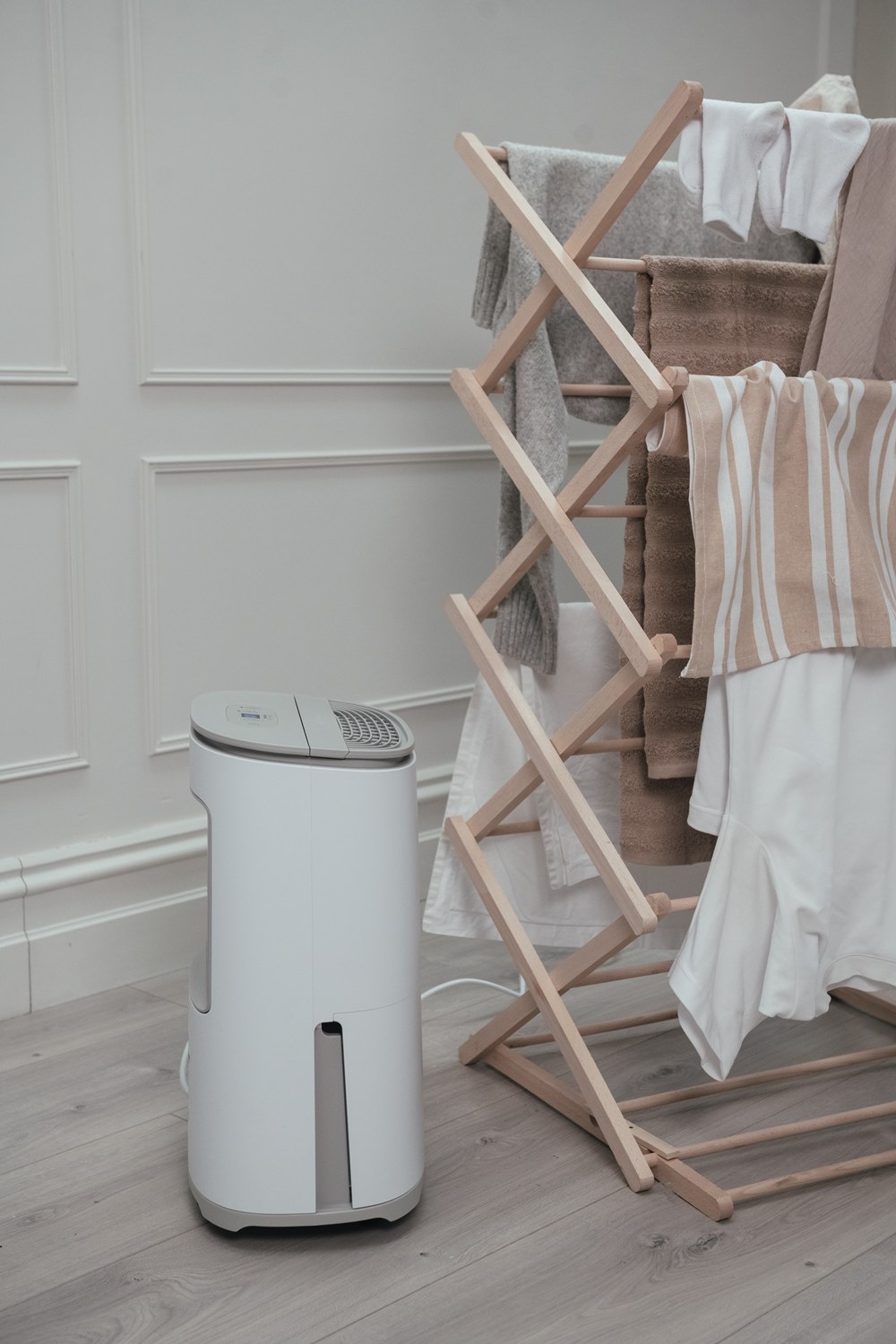 Meaco_Arete_12L_Warm_Pebble_13