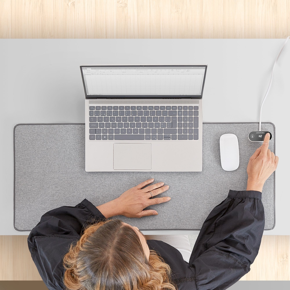 lanaform_heating_desk_pad_4