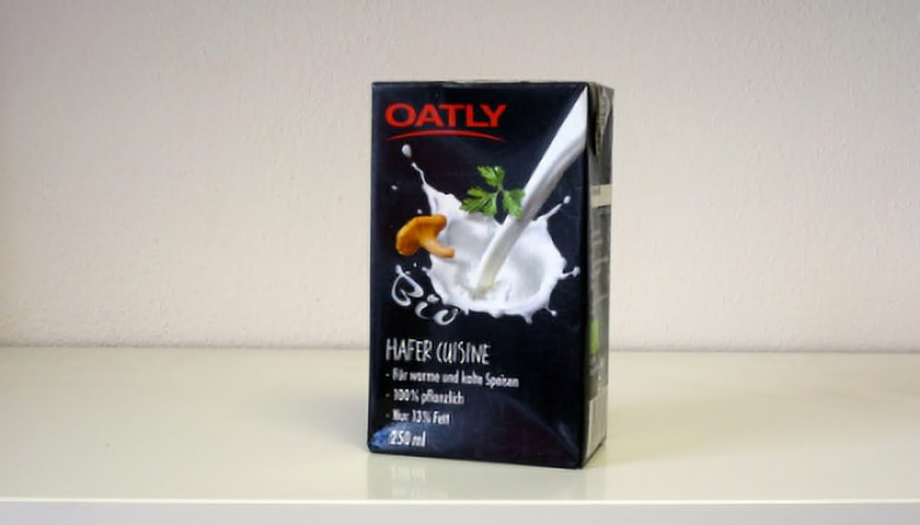 Ovesná alternativa smetany Oatly