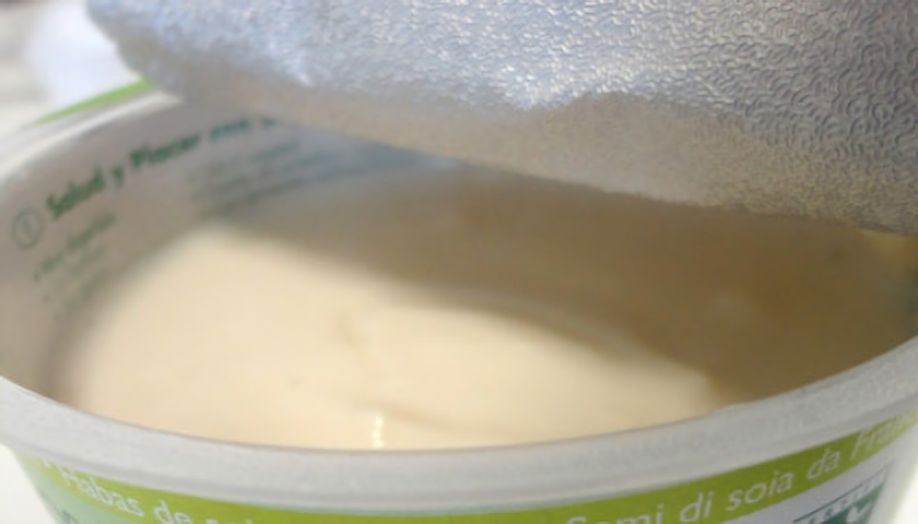 Kvalitní sójové jogurty vypadají a chutnají stejně dobře jako ty živočišné