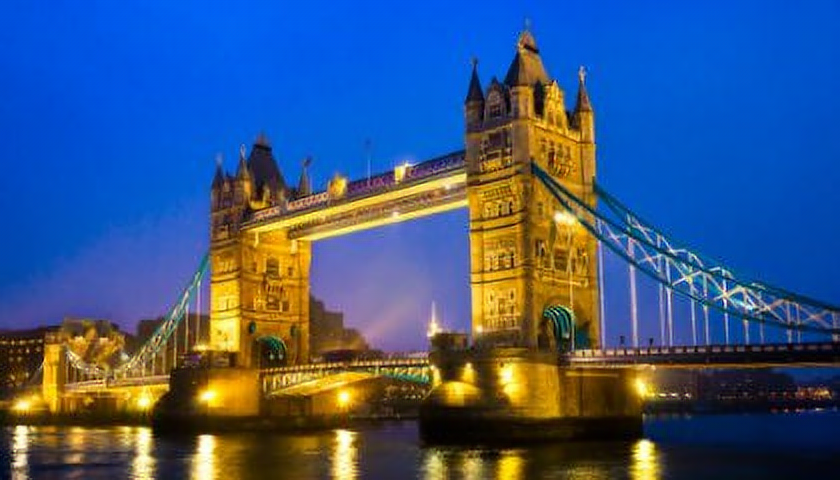 (foto: Luciano Mortula; Dreamstime.com;Tower Bridge-London-UK)