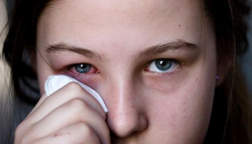Při alergii na plísně často trpí oči a dýchací cesty